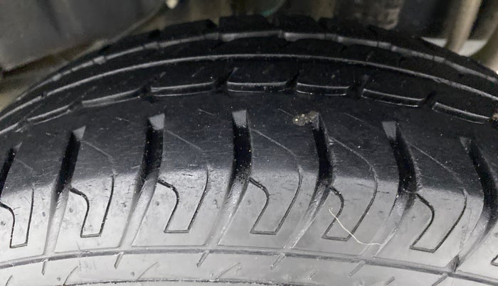 2017 Datsun Go T, Petrol, Manual, 21,939 km, Left Rear Tyre Tread