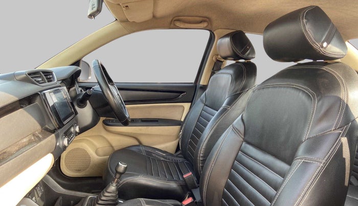 2018 Honda Amaze 1.2 VXMT I VTEC, Petrol, Manual, 30,876 km, Right Side Front Door Cabin