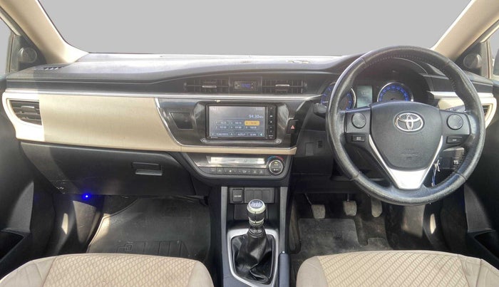 2014 Toyota Corolla Altis G, Petrol, Manual, 68,409 km, Dashboard