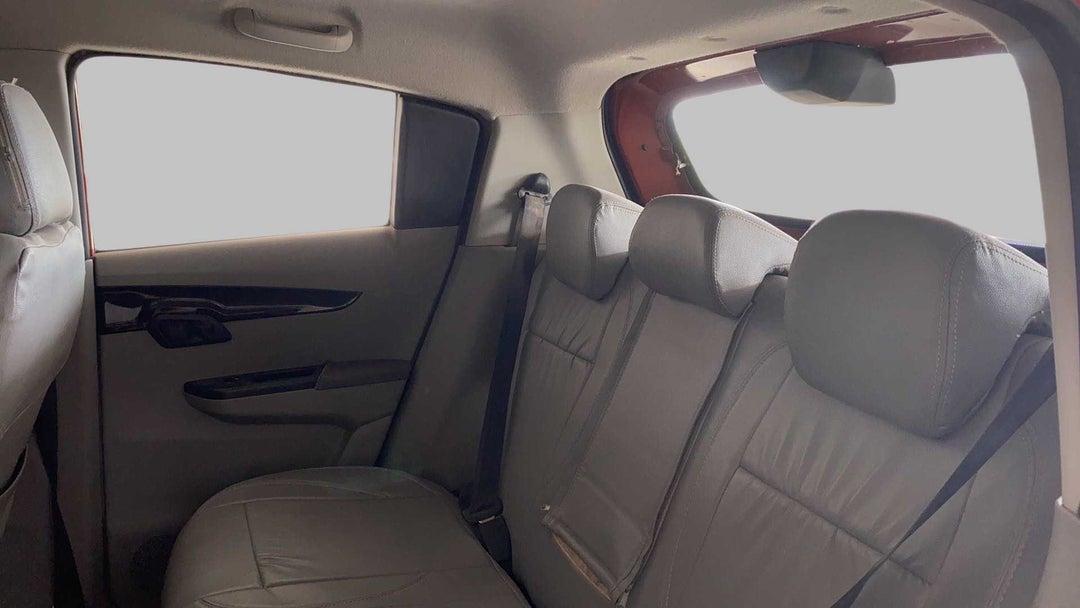 Right Side Rear Door Cabin