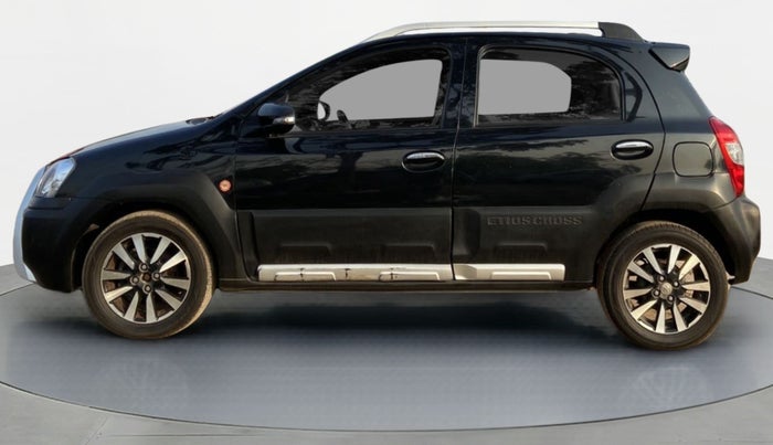 2014 Toyota Etios CROSS VD, Diesel, Manual, 62,381 km, Left Side