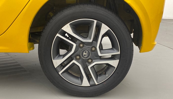 2020 Tata Tiago XZ+ 1.2 Revotron, Petrol, Manual, 14,571 km, Left Rear Wheel