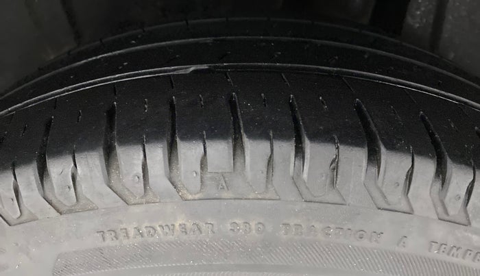 2019 Maruti XL6 ZETA SHVS, Petrol, Manual, 18,248 km, Left Rear Tyre Tread