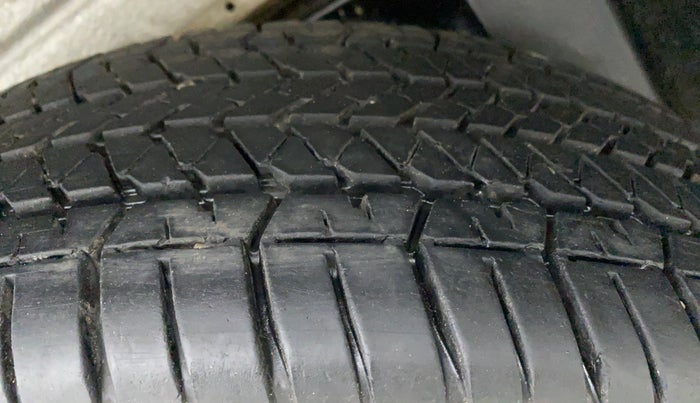 2021 Mahindra Scorpio S5, Diesel, Manual, 14,943 km, Right Rear Tyre Tread