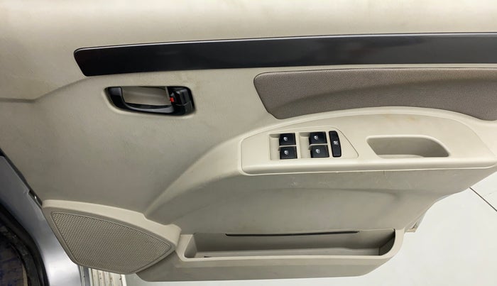 2021 Mahindra Scorpio S5, Diesel, Manual, 14,943 km, Driver Side Door Panels Control