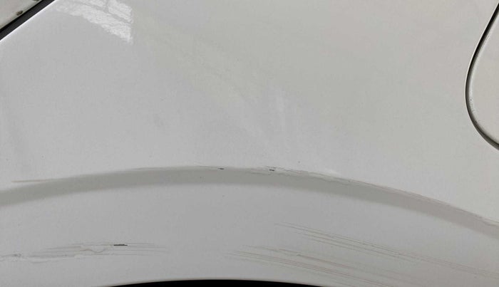 2021 Hyundai NEW I20 MAGNA 1.5 MT, Diesel, Manual, 38,091 km, Left quarter panel - Minor scratches