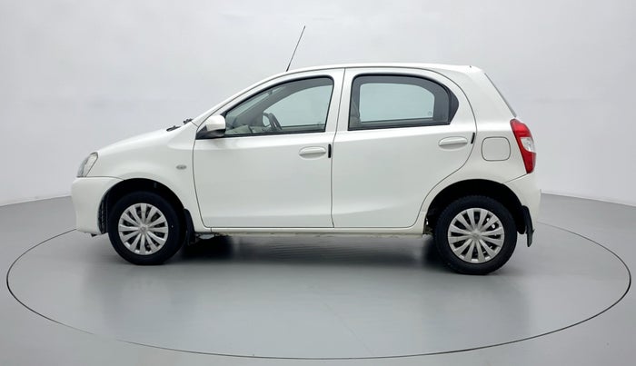 2015 Toyota Etios Liva G, Petrol, Manual, 41,398 km, Left Side