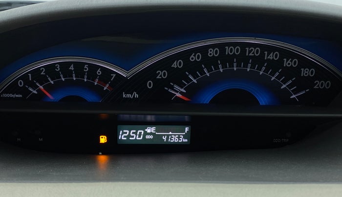2015 Toyota Etios Liva G, Petrol, Manual, 41,398 km, Odometer Image