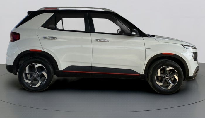 2020 Hyundai VENUE 1.0 turbo GDI IMT SX O, Petrol, Manual, 22,189 km, Right Side View