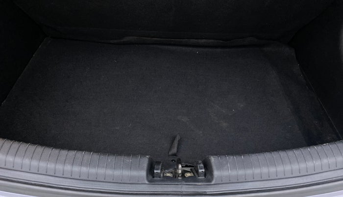 2014 Hyundai Grand i10 ASTA 1.2 KAPPA VTVT, Petrol, Manual, 93,104 km, Boot Inside