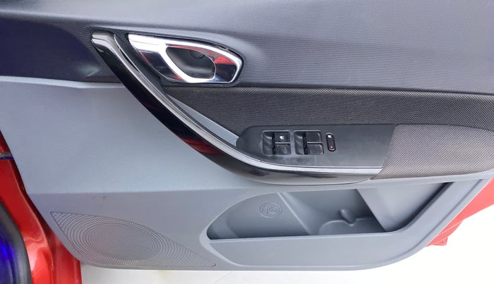 2019 Tata TIGOR 1.2 XZA+ RTN, Petrol, Automatic, 88,210 km, Driver Side Door Panels Control