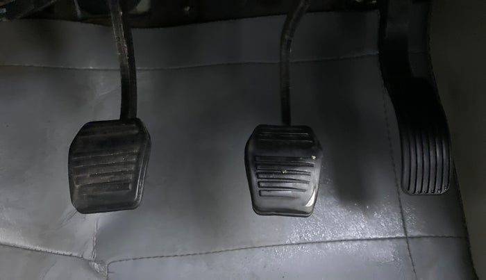2015 Mahindra Scorpio S10, Diesel, Manual, 39,216 km, Pedals