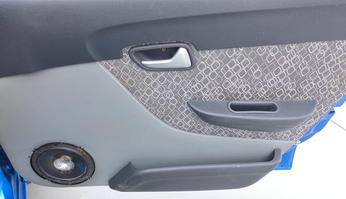 2018 Maruti Alto 800 LXI, Petrol, Manual, 36,974 km, Driver Side Door Panels Control
