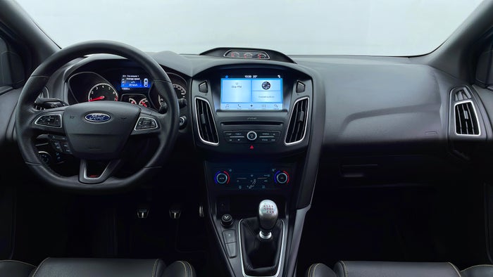 FORD FOCUS-Dashboard View