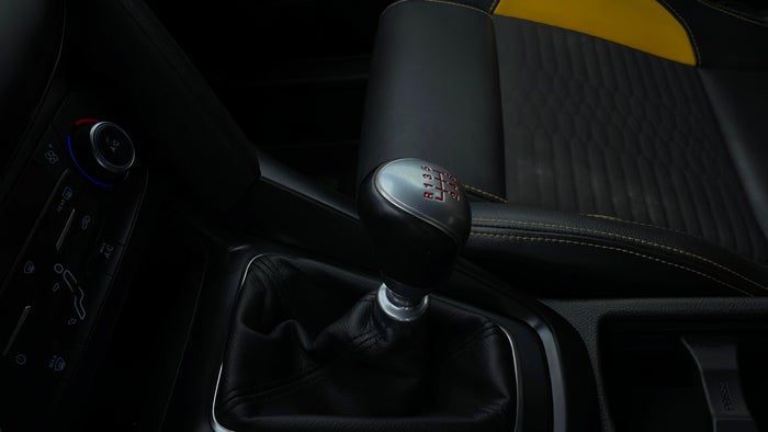 FORD FOCUS-Gear lever Knob Scratch