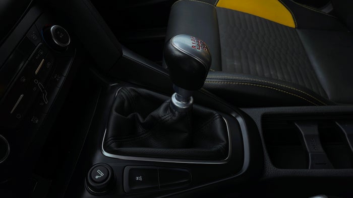 FORD FOCUS-Gear Lever
