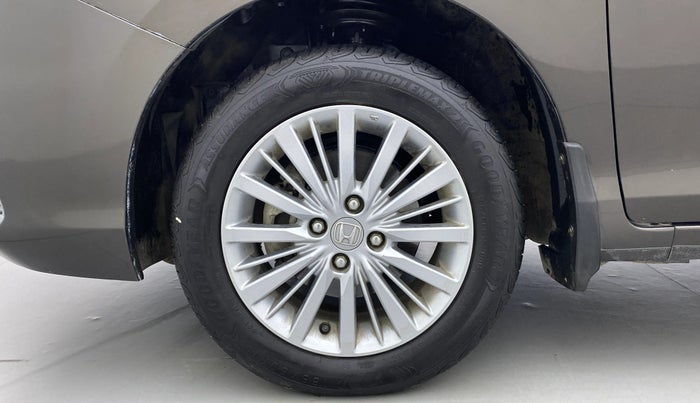 2022 Honda City V MT PETROL, Petrol, Manual, 34,190 km, Left Front Wheel