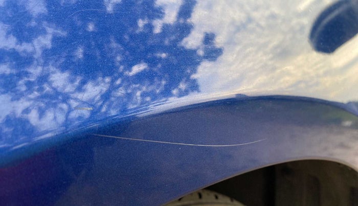 2013 Maruti Swift VXI, Petrol, Manual, 35,596 km, Left fender - Minor scratches