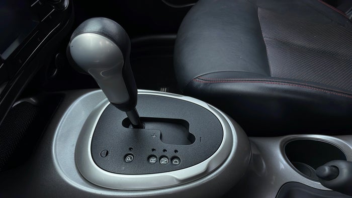 NISSAN JUKE-Gear Lever