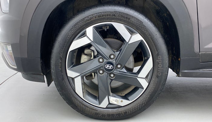 2021 Hyundai ALCAZAR 1.5 SIGNATURE (O) AT 6STR, Diesel, Automatic, 24,395 km, Left Front Wheel