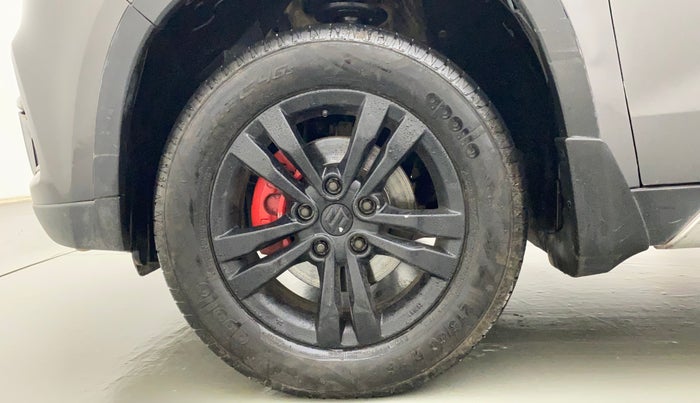 2018 Maruti Vitara Brezza ZDI, Diesel, Manual, 90,675 km, Left Front Wheel