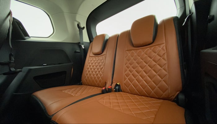 2021 Tata Safari XM 2.0 KRYOTEC, Diesel, Manual, 12,987 km, Third Seat Row ( optional )
