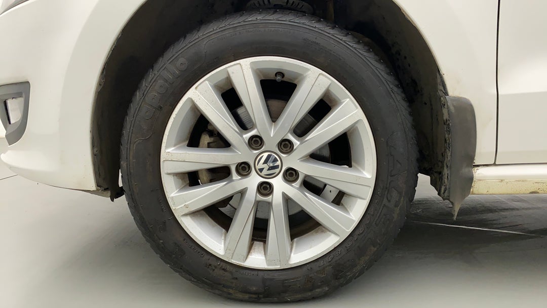 Left Front Wheel