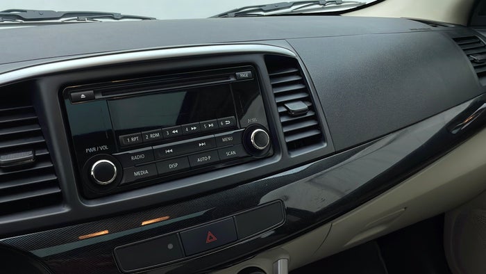 MITSUBISHI LANCER EX-Dashboard Trim Scratch