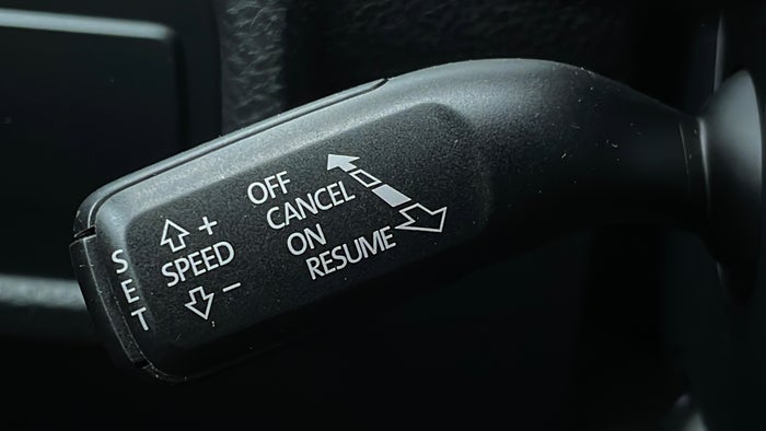 VOLKSWAGEN TOUAREG-Cruise Control