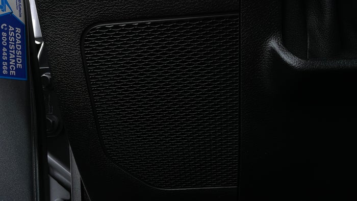 JEEP WRANGLER-Speakers