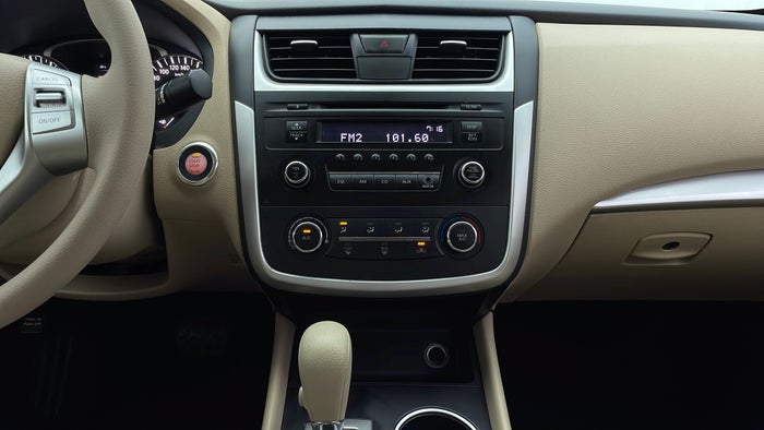 NISSAN ALTIMA-Center Console