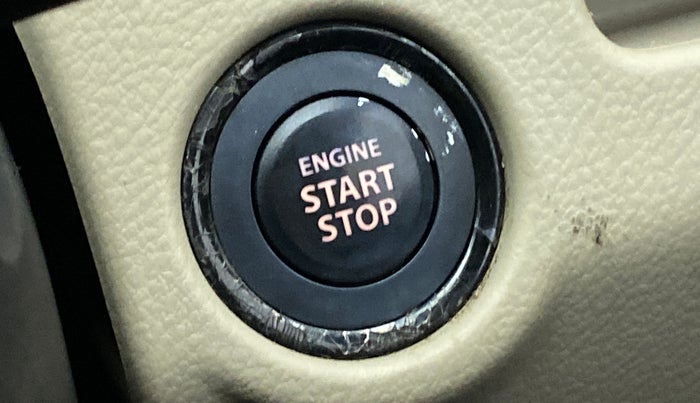 2016 Maruti Ciaz ZDI+ SHVS, Diesel, Manual, 78,822 km, Keyless Start/ Stop Button