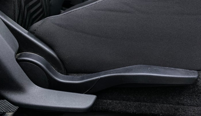 2020 Maruti Swift ZXI, Petrol, Manual, 15,875 km, Driver Side Adjustment Panel