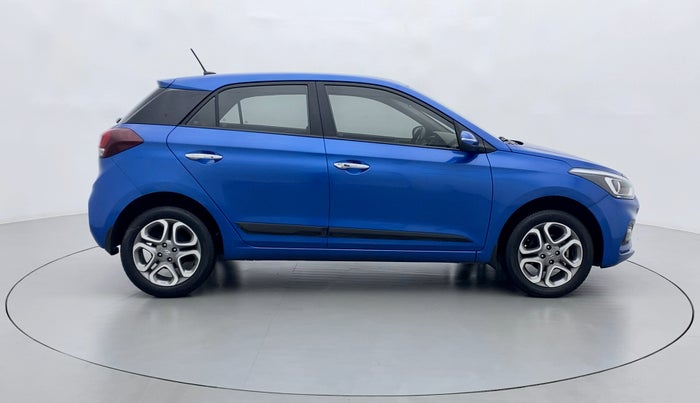 2018 Hyundai Elite i20 ASTA 1.2 (O), Petrol, Manual, 20,489 km, Right Side View