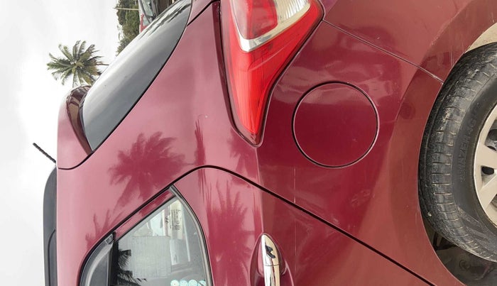 2014 Hyundai Grand i10 SPORTZ AT 1.2 KAPPA VTVT, Petrol, Automatic, 60,199 km, Left quarter panel - Minor scratches