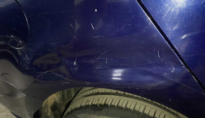 2013 Volkswagen Vento HIGHLINE PETROL AT, Petrol, Automatic, 72,702 km, Right quarter panel - Slightly dented
