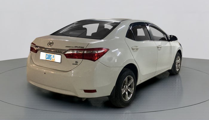 2015 Toyota Corolla Altis D 4D J, Diesel, Manual, 33,103 km, Right Back Diagonal