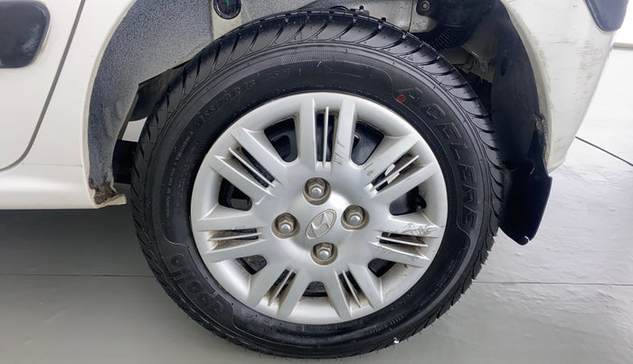 2012 Hyundai Santro Xing GLS, Petrol, Manual, 45,546 km, Left Rear Wheel