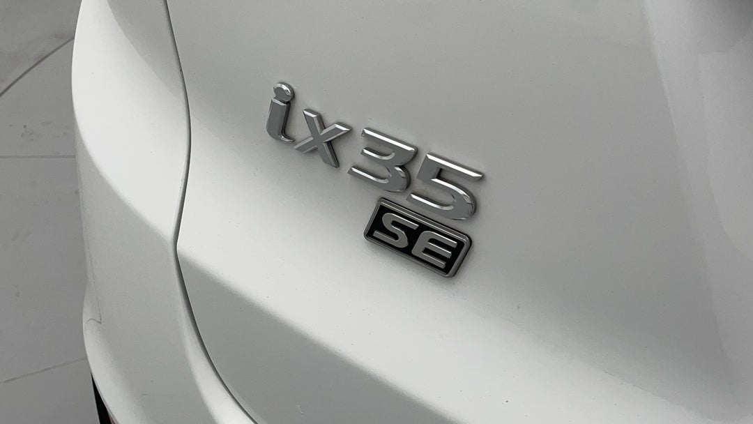 2015 Hyundai Ix35 Se (fwd), Manual, 79064 km, Badge (Boot Left Side)