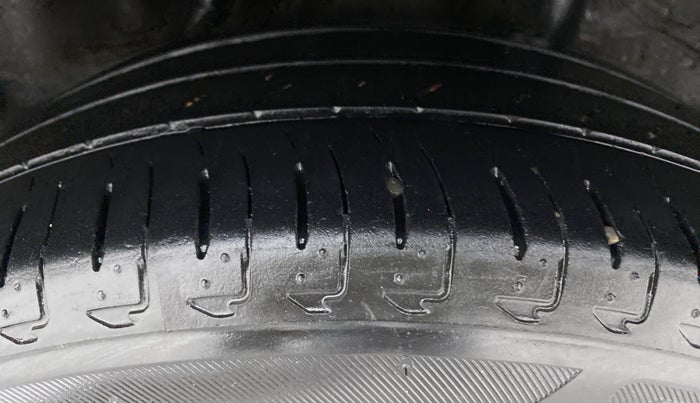 2020 Honda City ZX MT PETROL, Petrol, Manual, 28,348 km, Left Rear Tyre Tread