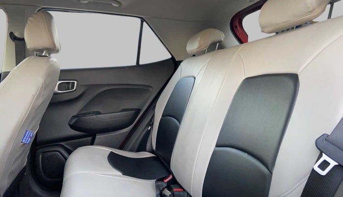 2020 Hyundai VENUE 1.0L Turbo GDI SX MT, Petrol, Manual, 14,782 km, Right Side Rear Door Cabin