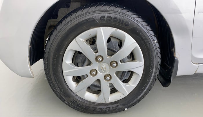 2014 Hyundai Eon MAGNA PLUS, Petrol, Manual, 27,576 km, Left Front Wheel