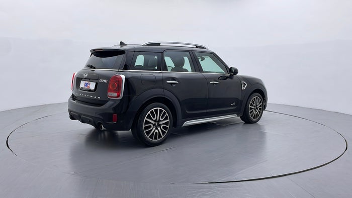MINI COUNTRYMAN-Right Back Diagonal (45- Degree) View