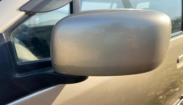 2014 Maruti Wagon R 1.0 VXI, Petrol, Manual, 65,816 km, Left rear-view mirror - Minor scratches