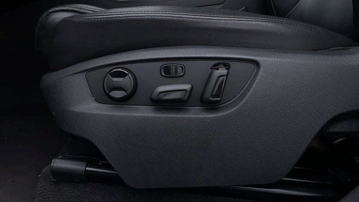 VOLKSWAGEN TOUAREG-Driver Side Adjustment Panel