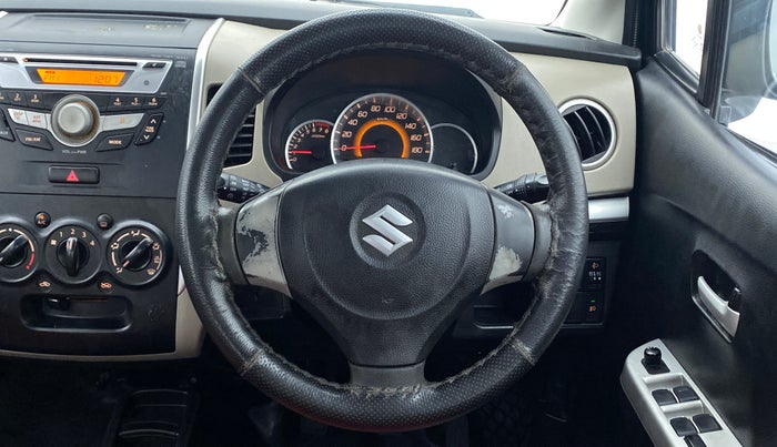 2015 Maruti Wagon R 1.0 VXI, Petrol, Manual, 75,135 km, Steering Wheel Close Up