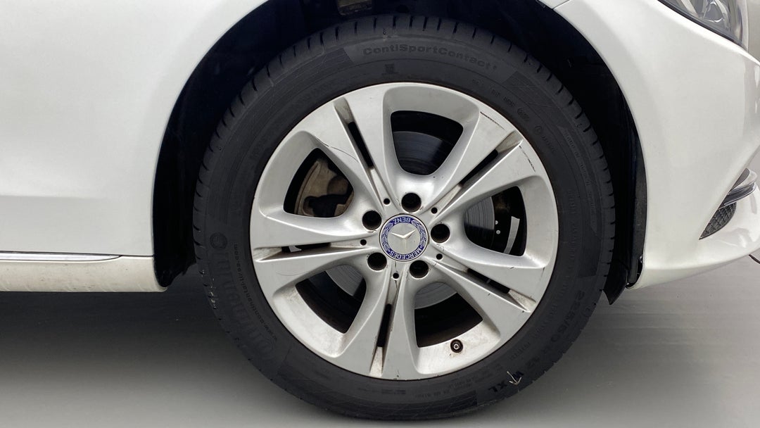 Right Front Wheel