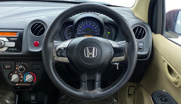2015 Honda Amaze 1.2 SMT I VTEC, Petrol, Manual, 1,00,238 km, Steering Wheel Close Up
