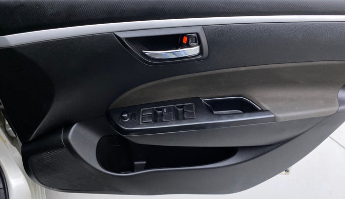 2017 Maruti Swift VXI D, Petrol, Manual, 54,636 km, Driver Side Door Panels Control