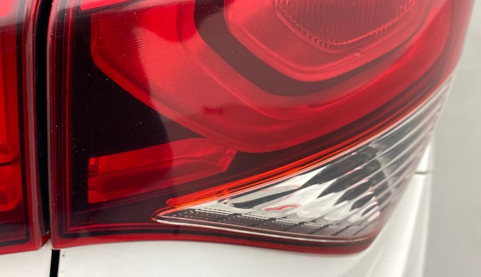 2016 Hyundai Elite i20 SPORTZ 1.2, Petrol, Manual, 49,514 km, Right tail light - Minor scratches
